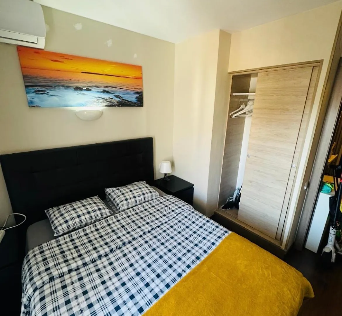 Simpatico Piso Con 2 Piscinas Y Vistas Al Mar Apartment Lloret de Mar